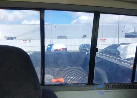 1993 Chevrolet Gmt-400 C1500 z USA, uszkodzony, nr VIN 1GCDC14Z6PZ230820